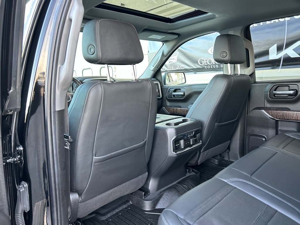 Used 2021 GMC Sierra 1500 Denali w/ Denali Ultimate Package AWD/4WD image 15