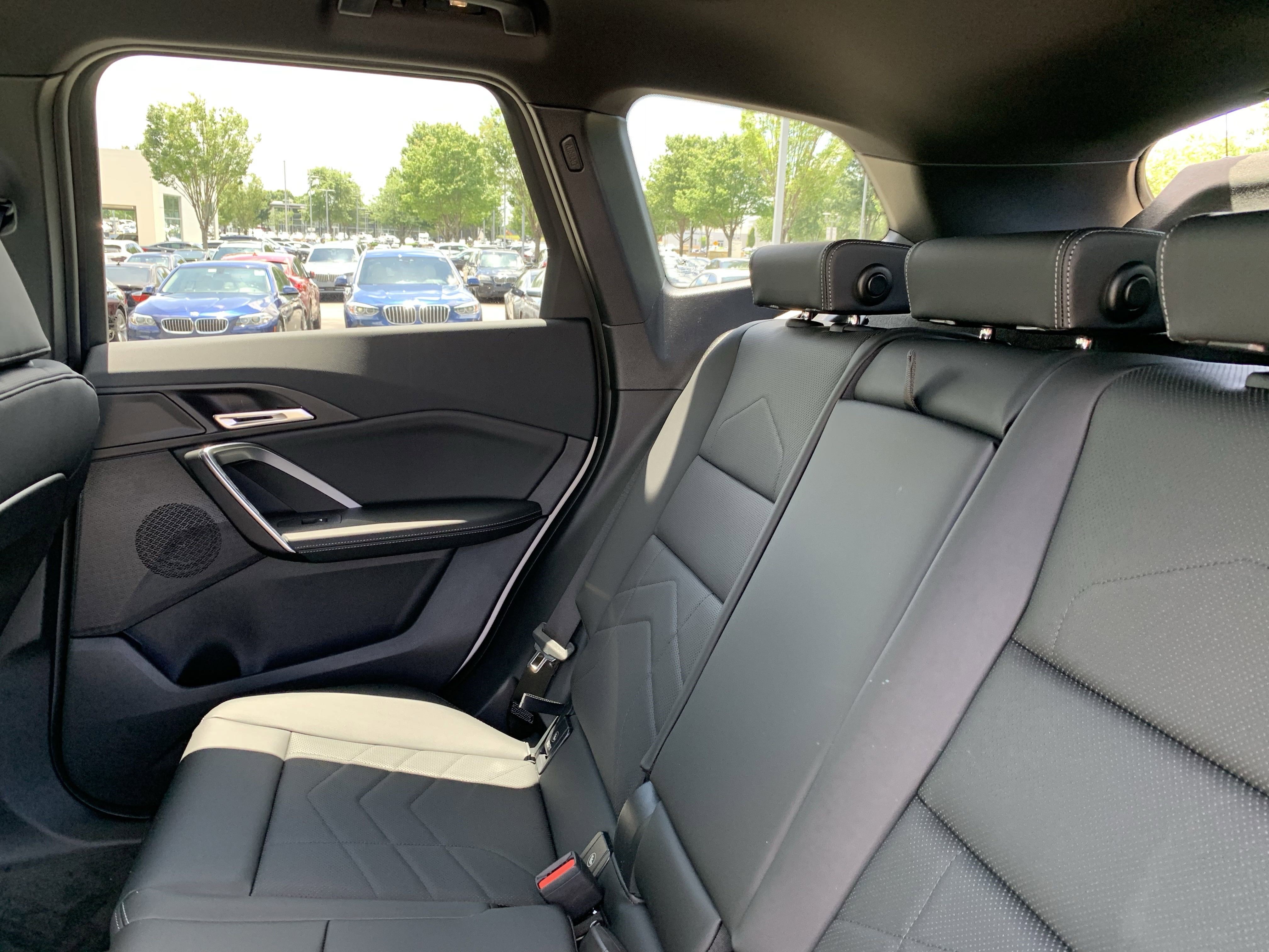 Used 2025 BMW X1 xDrive28i w/ Technology Package image 33