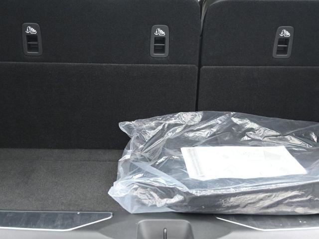 Certified 2025 INFINITI QX80 Sensory image 16