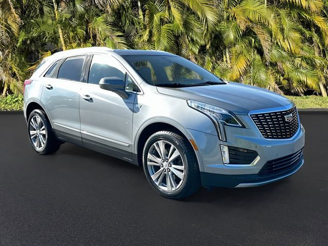 Used 2024 Cadillac XT5 Premium Luxury AWD/4WD image 2