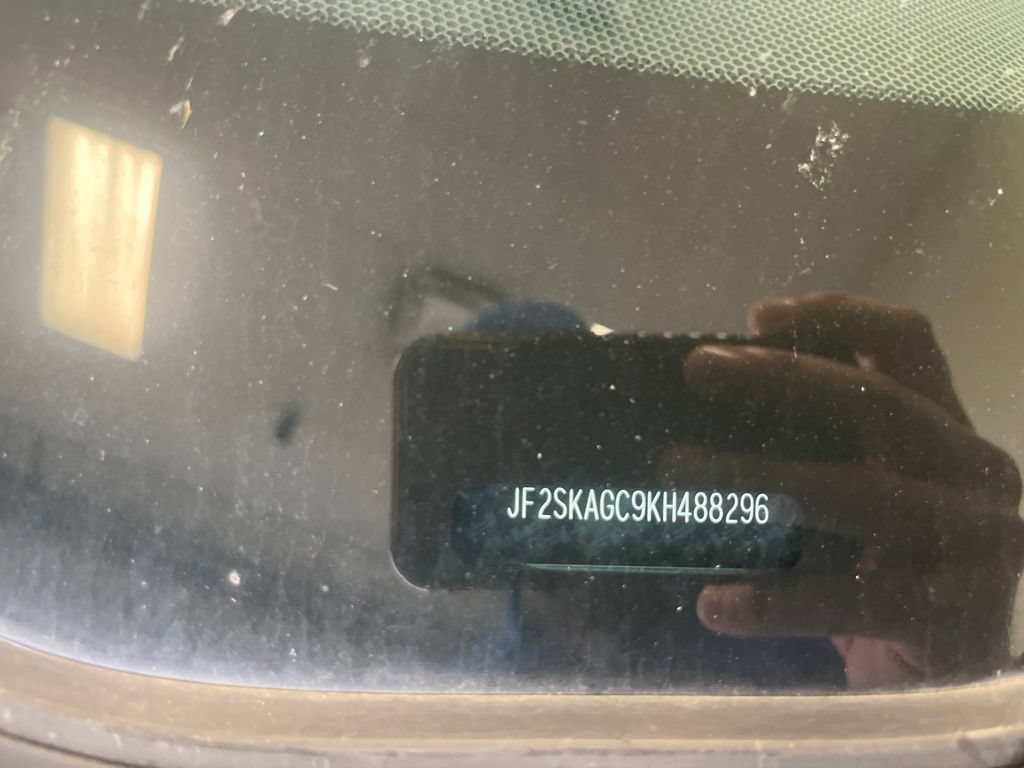Used 2019 Subaru Forester Premium AWD/4WD image 2