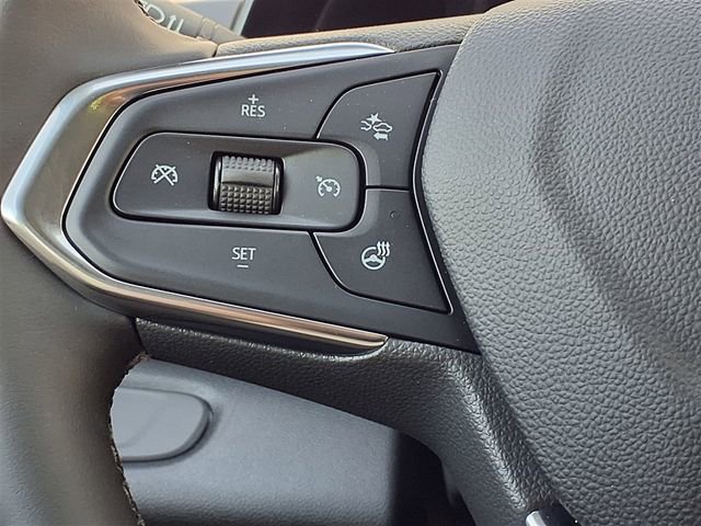 New 2026 Chevrolet Trax LT w/ LT Convenience Package FWD image 7