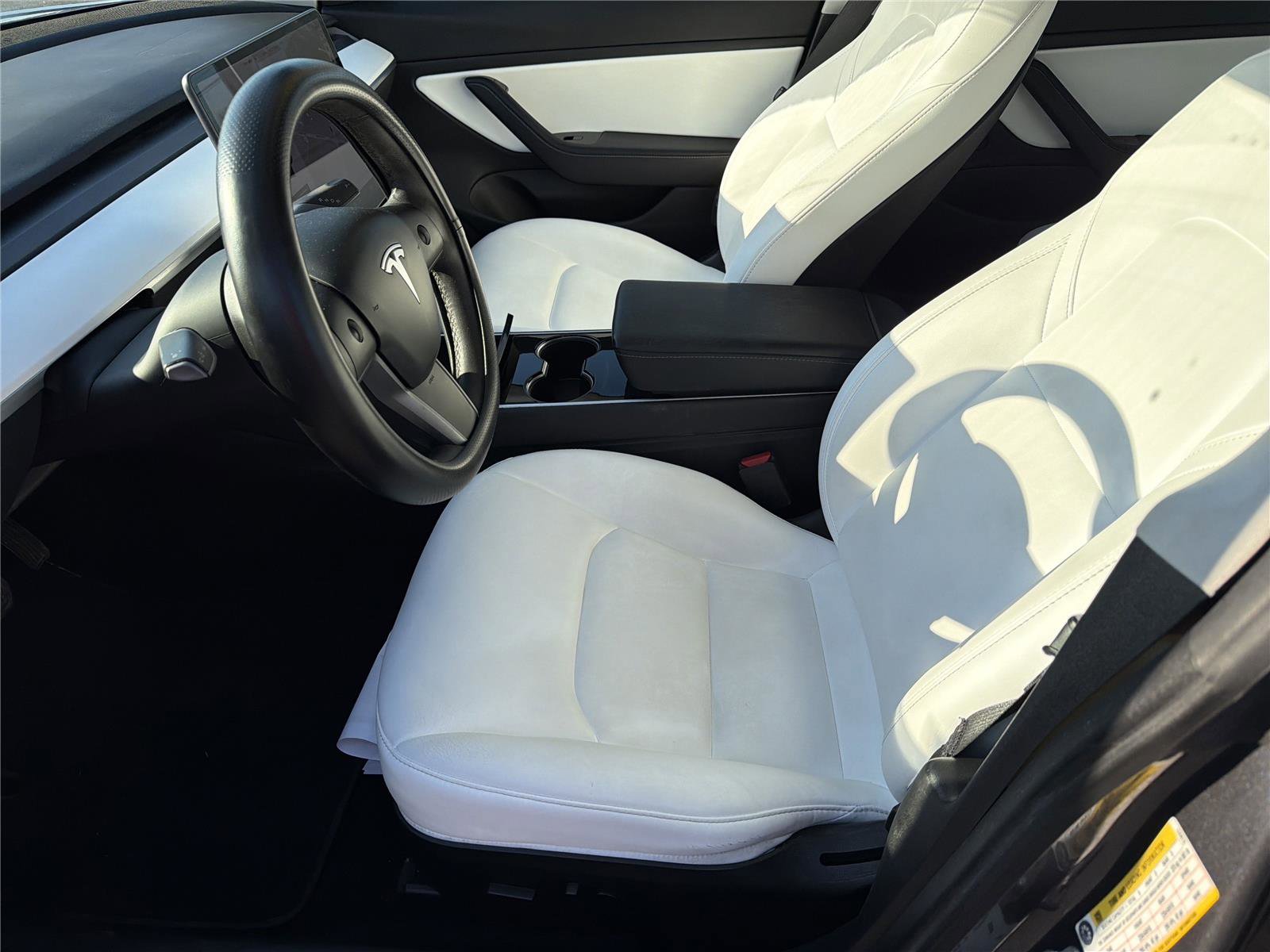 Used 2020 Tesla Model 3 Long Range image 8