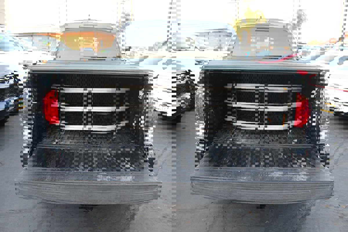 Used 2017 Toyota Tacoma Limited image 20