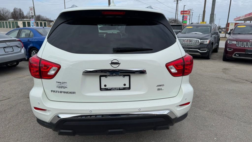 Used 2019 Nissan Pathfinder SL image 6