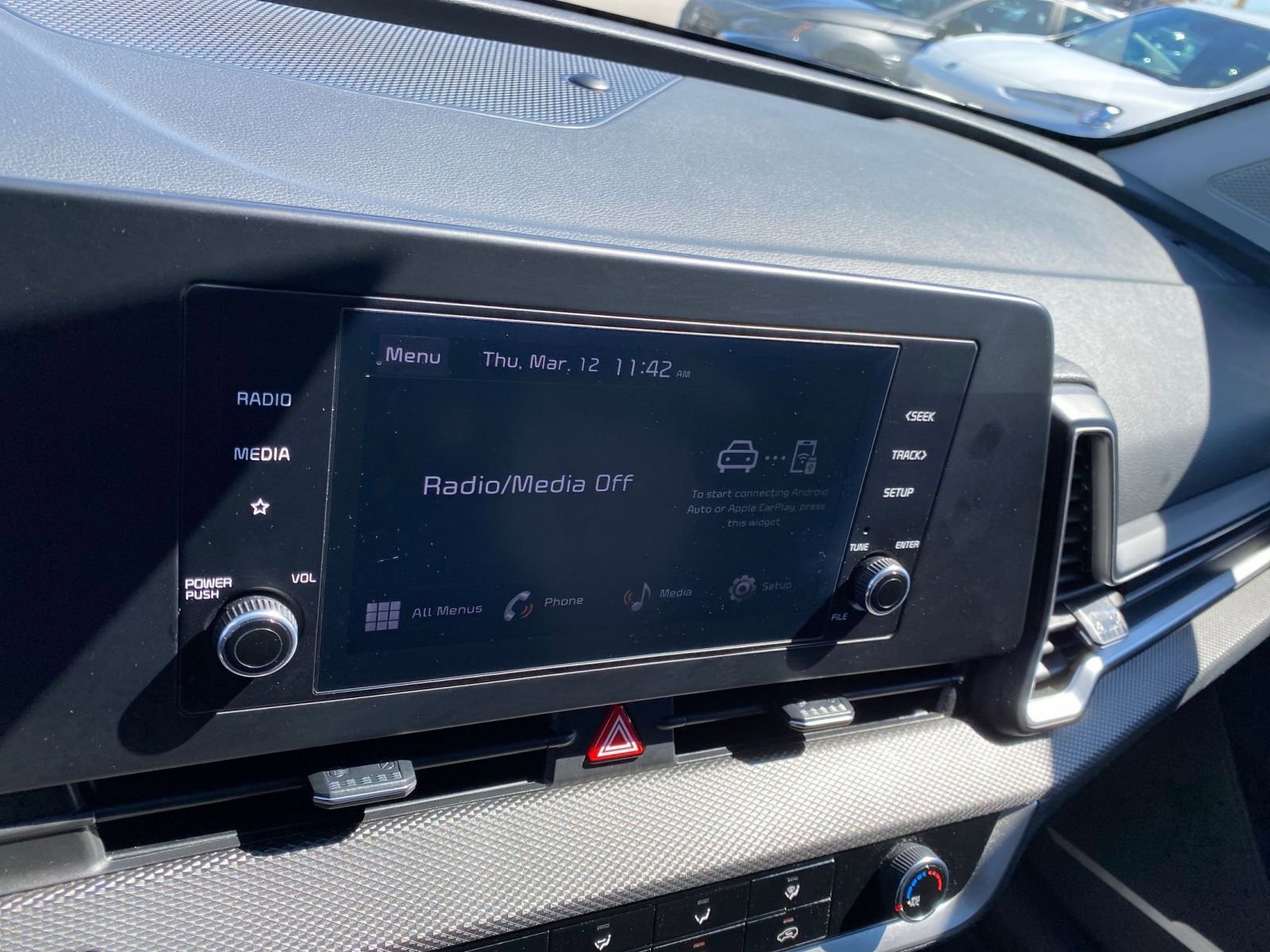 Used 2025 Kia Sportage LX image 20