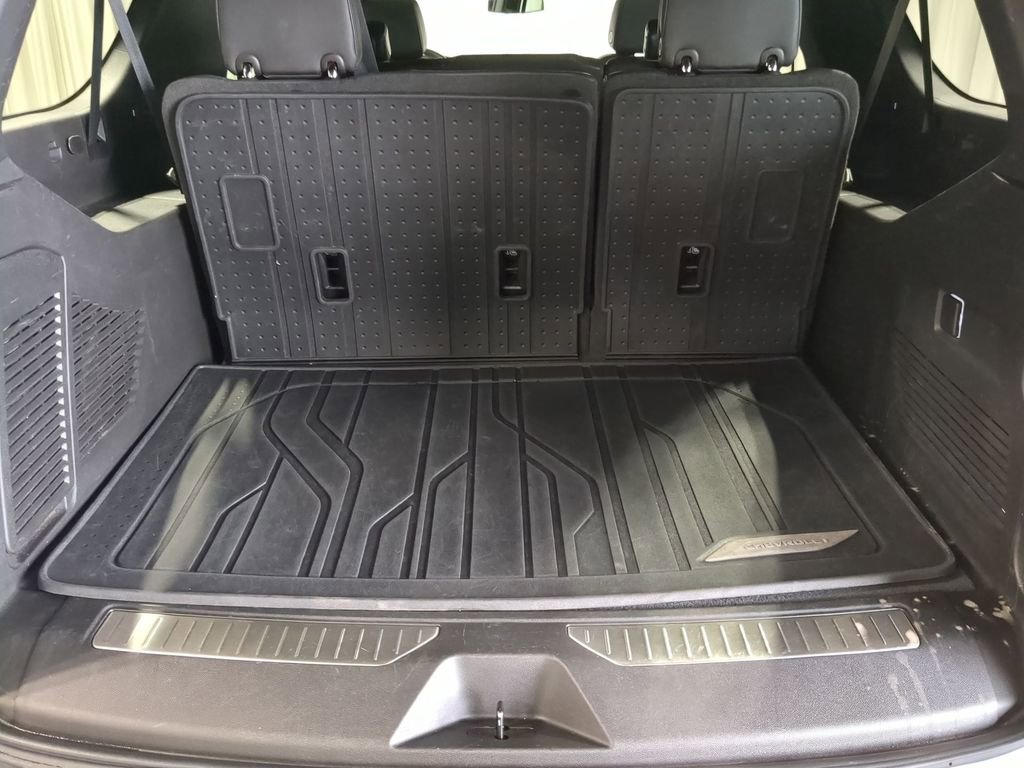 Used 2023 Chevrolet Suburban RST w/ Max Trailering Package image 33