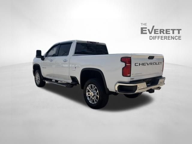 Used 2025 Chevrolet Silverado 2500 LTZ w/ LTZ Convenience Package image 5