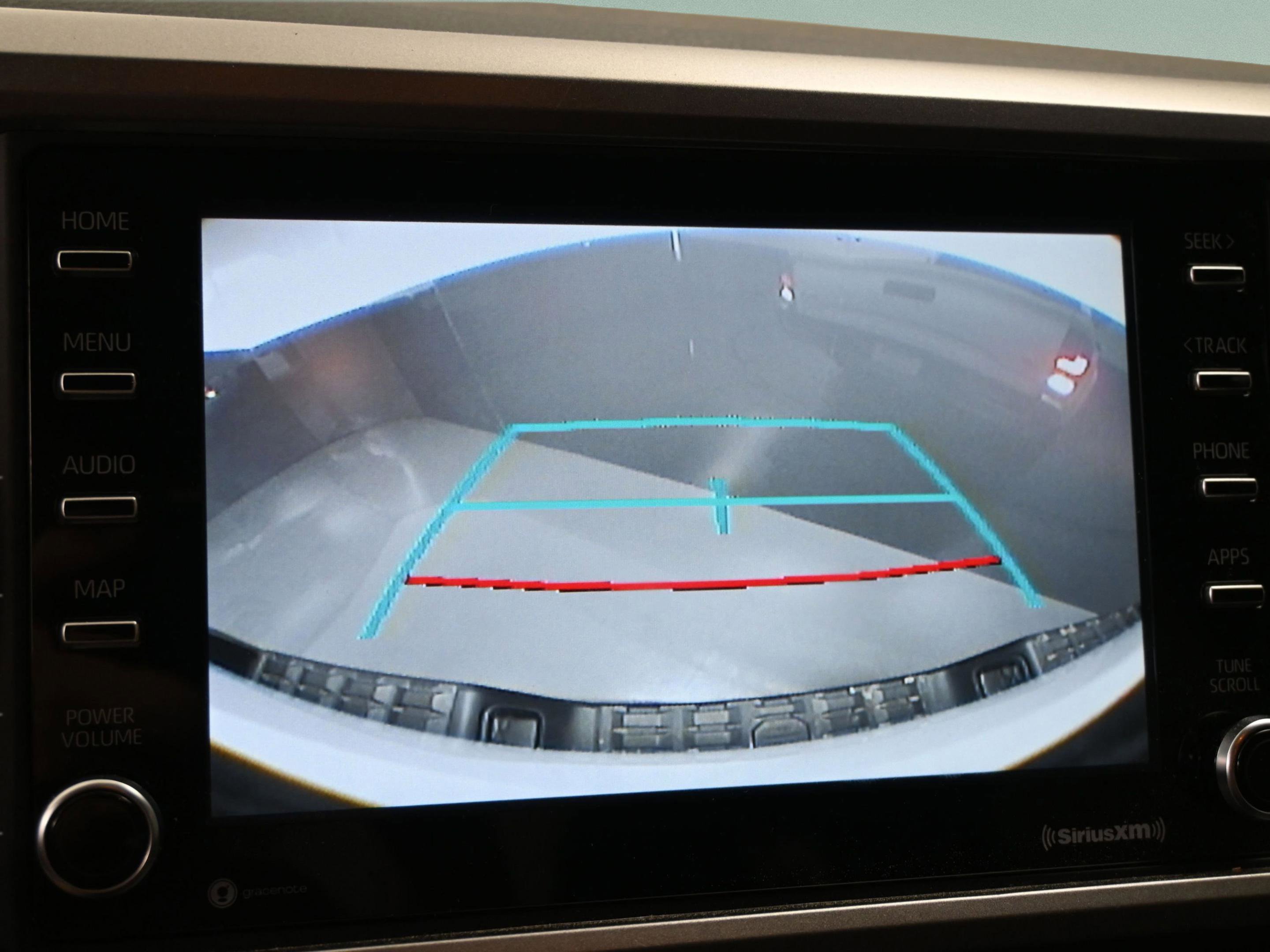 Used 2020 Toyota Tacoma SR5 AWD/4WD image 29