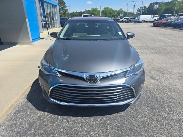 Used 2018 Toyota Avalon Limited FWD image 8