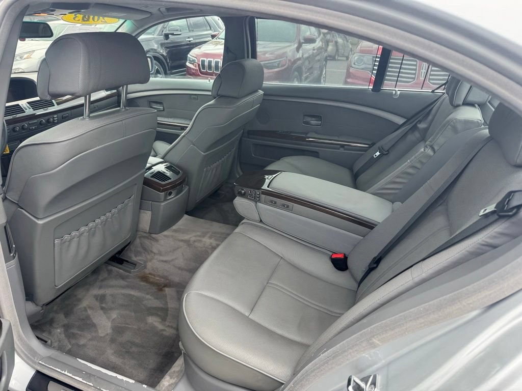 Used 2003 BMW 745Li RWD image 32