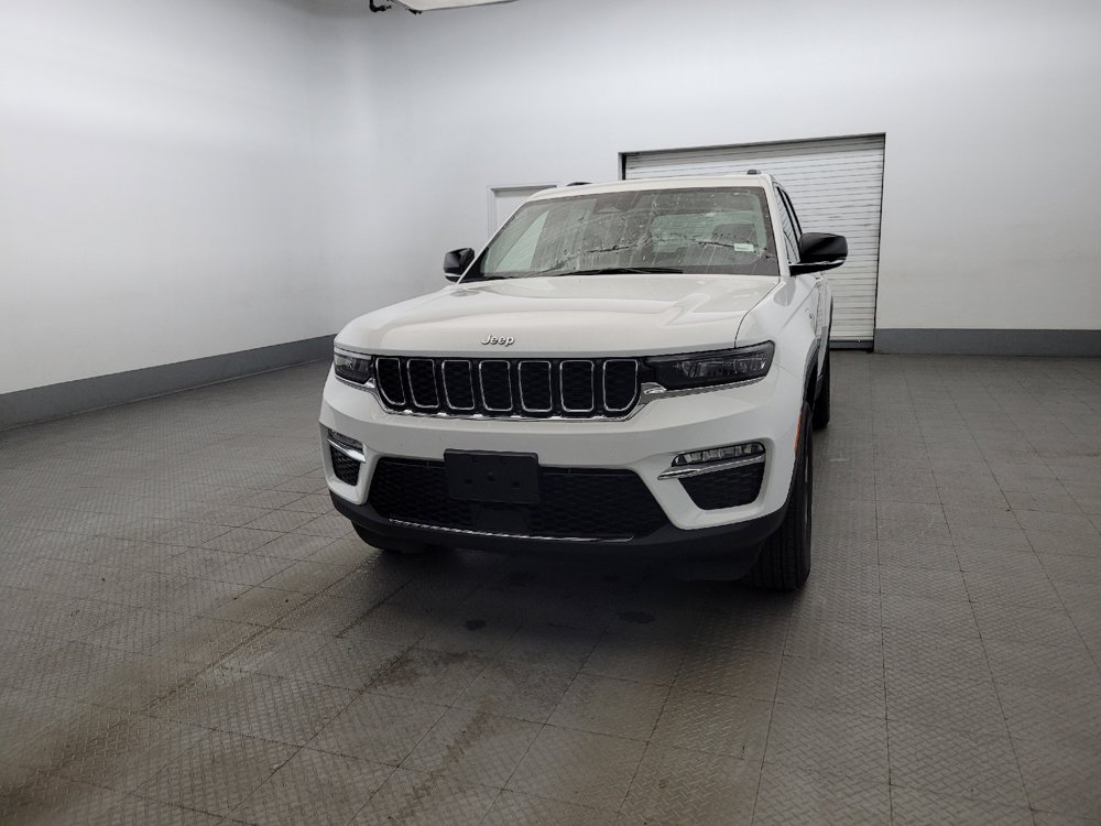 Used 2023 Jeep Grand Cherokee 4WD 4xe image 15