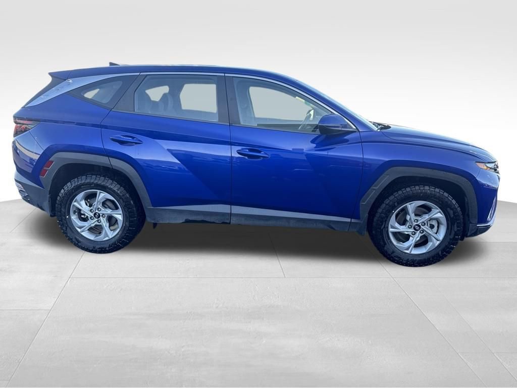 Used 2022 Hyundai Tucson SE w/ Winter Package image 8