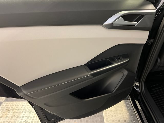 New 2025 Volkswagen Taos SEL AWD/4WD image 10