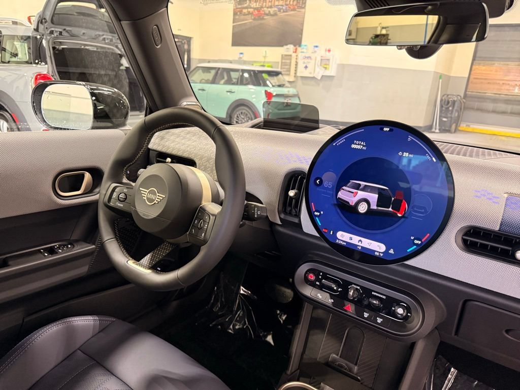 Used 2025 MINI Cooper S FWD image 24