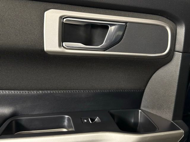 Used 2020 Ford Explorer XLT image 24