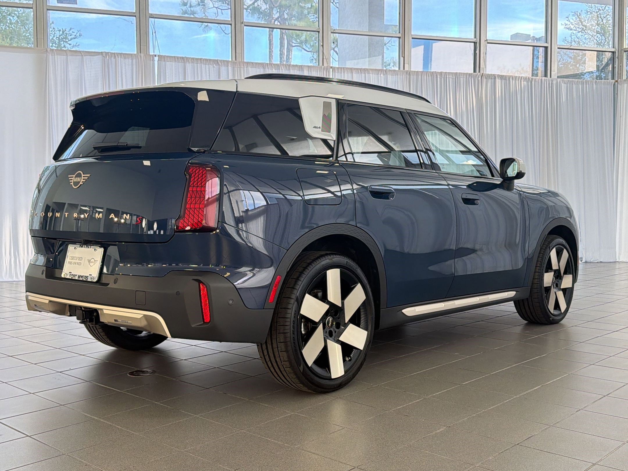 Certified 2026 MINI Cooper Countryman S image 9