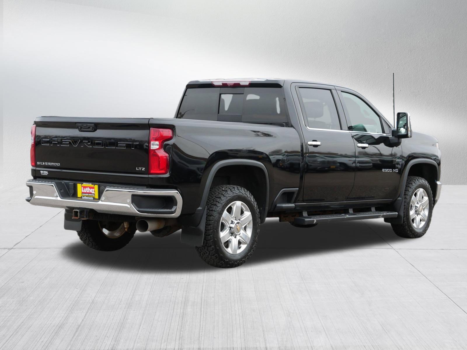 Used 2021 Chevrolet Silverado 2500 LTZ w/ LTZ Premium Package image 7