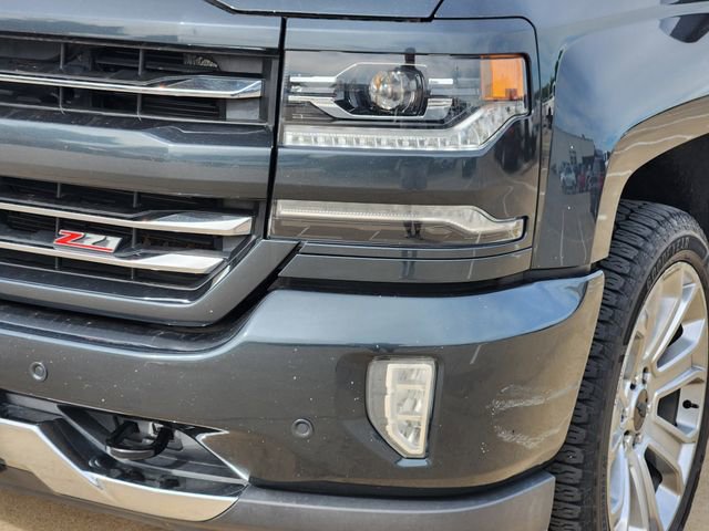 Used 2018 Chevrolet Silverado 1500 LTZ Z71 w/ LTZ Plus Package AWD/4WD image 16
