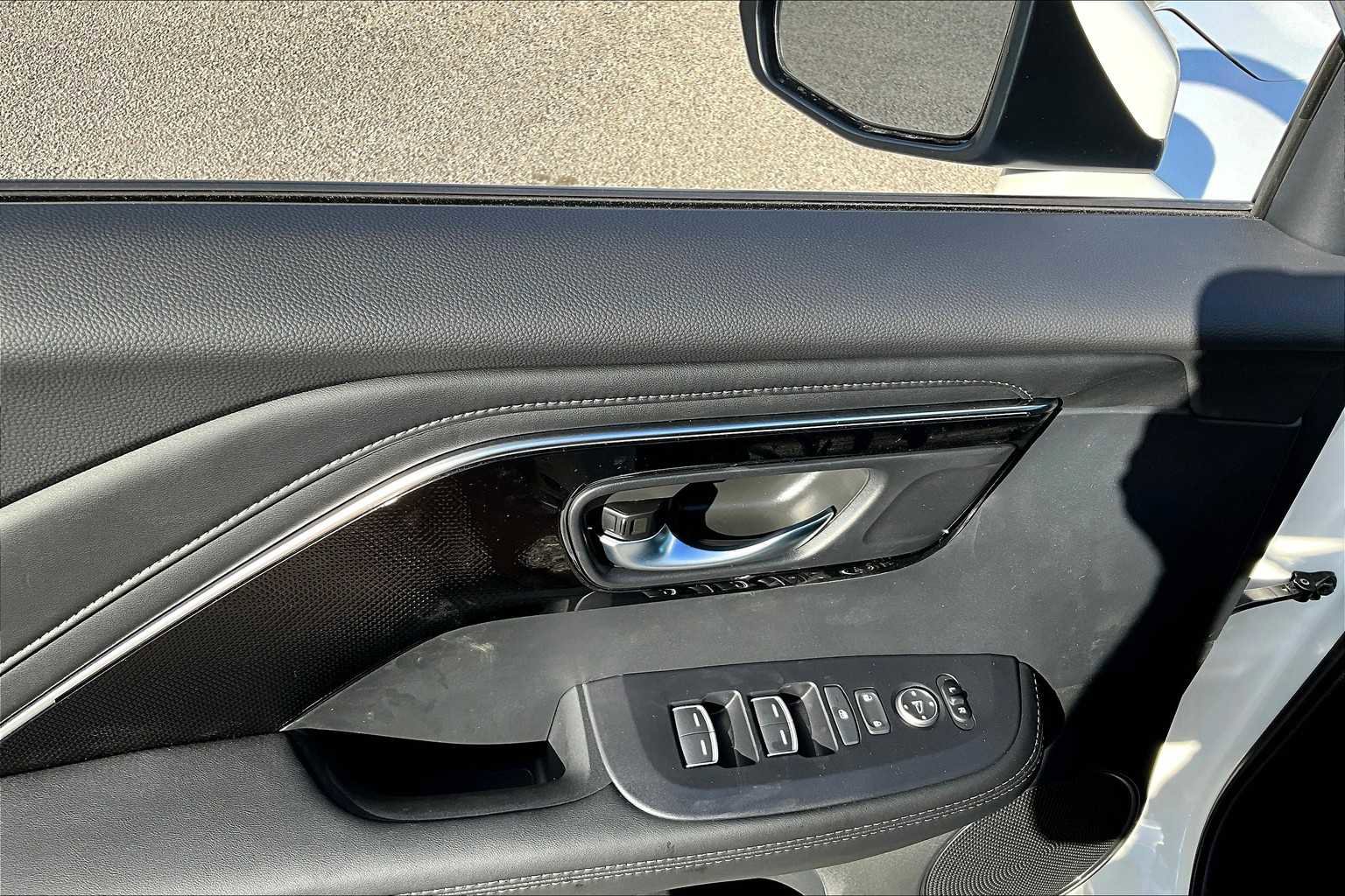 New 2025 Acura ADX image 10