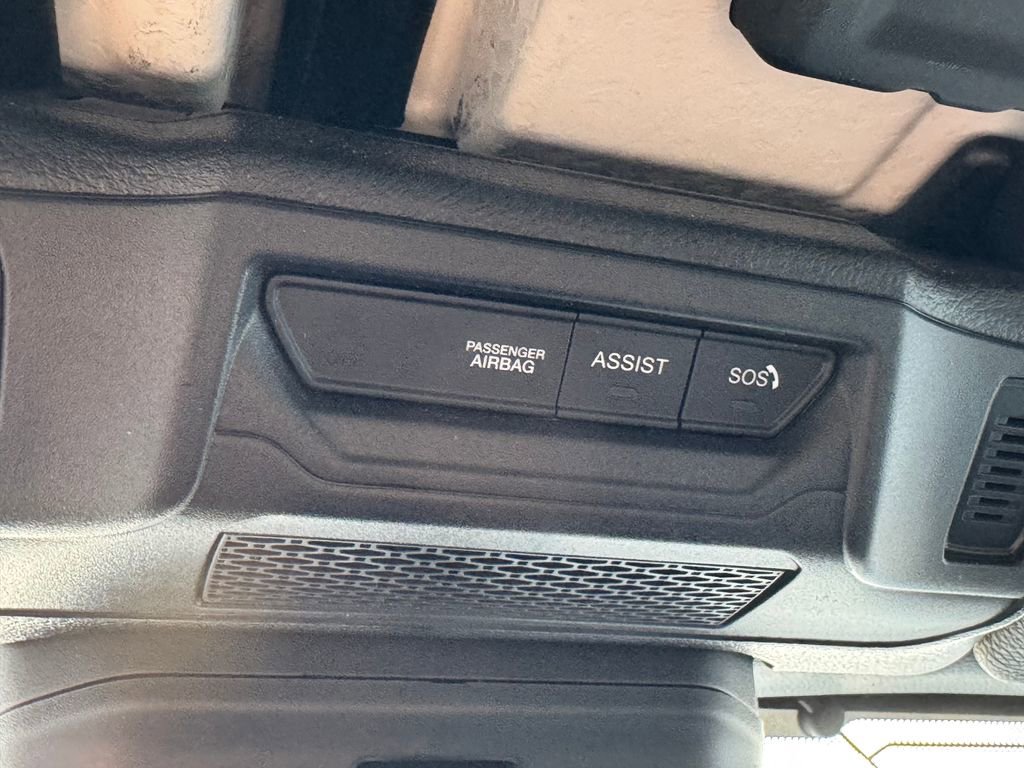 Used 2024 Jeep Wrangler Willys AWD/4WD image 25