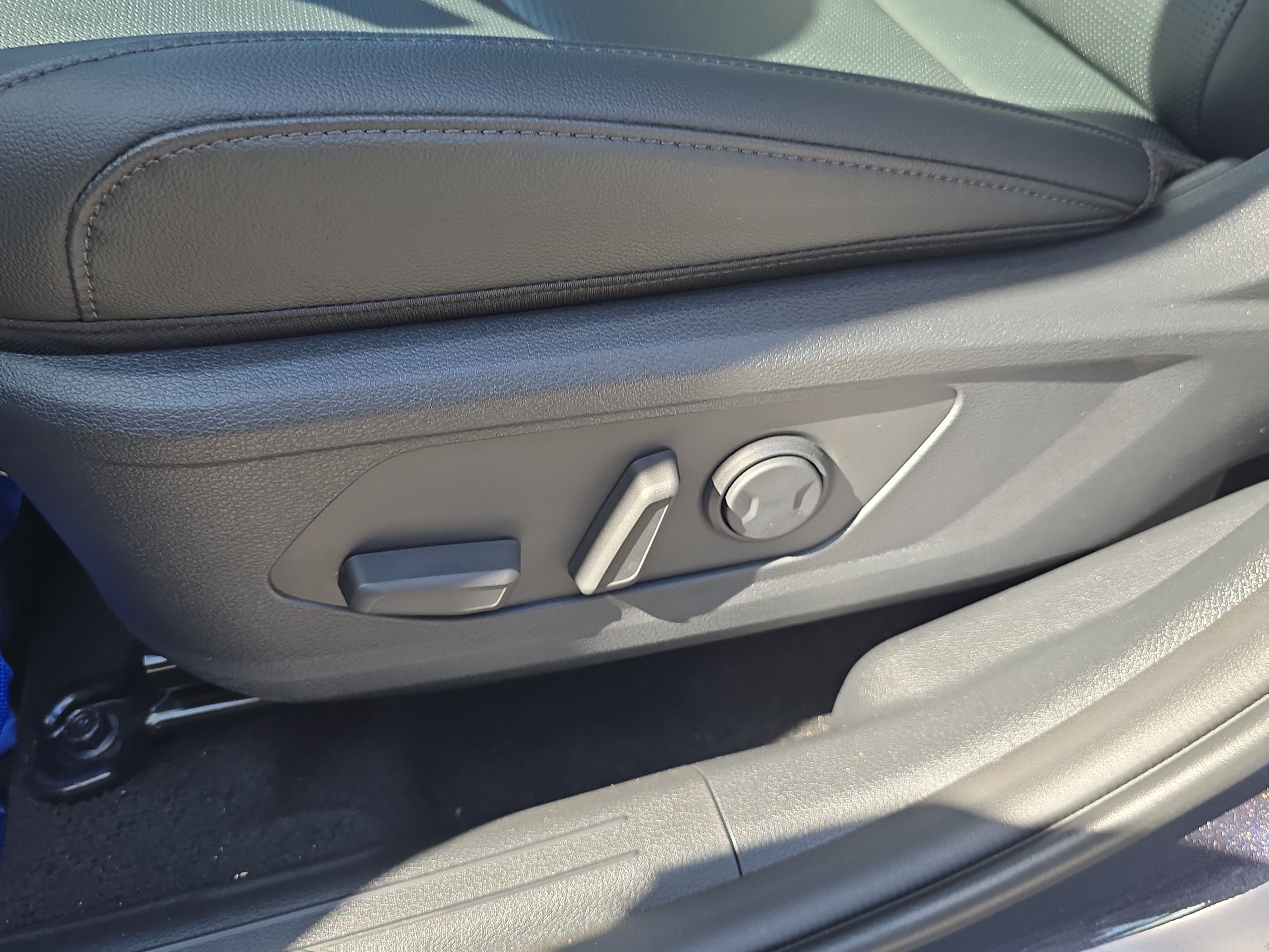 New 2027 Kia Sportage EX FWD image 21
