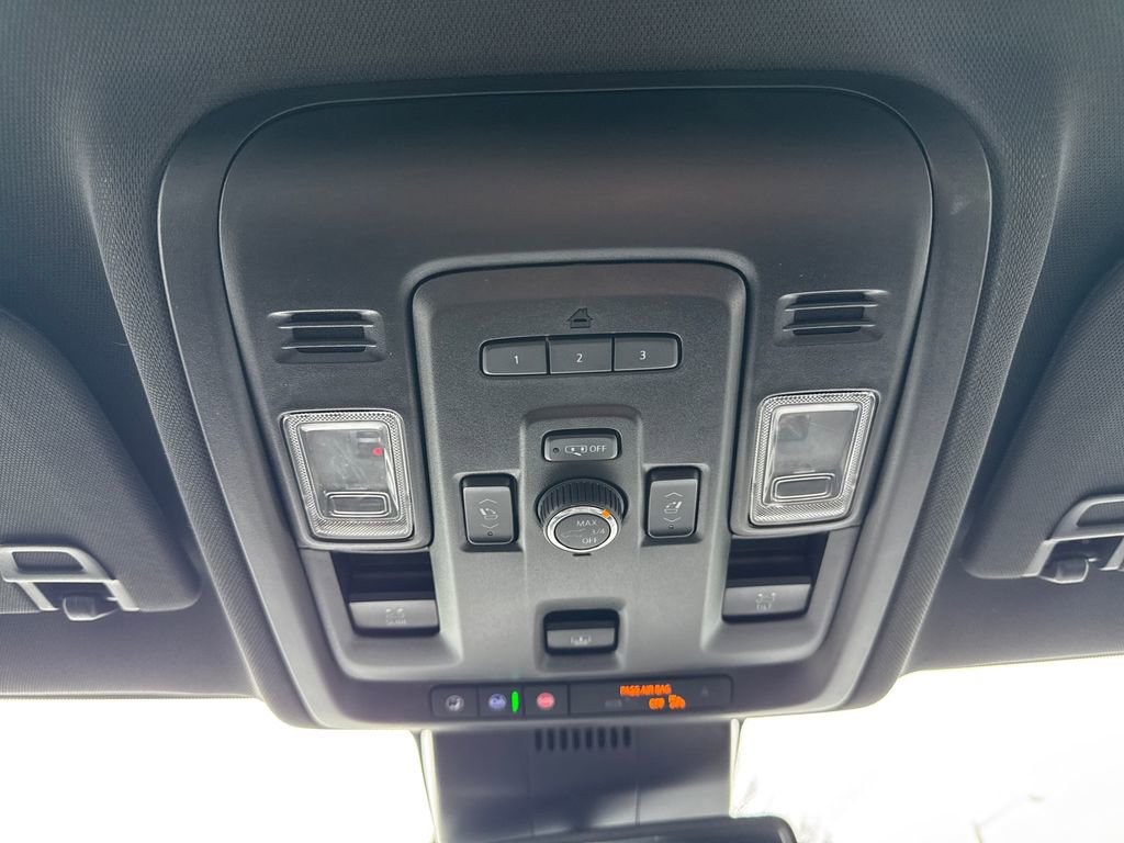 Used 2023 Chevrolet Tahoe RST w/ Luxury Package image 28