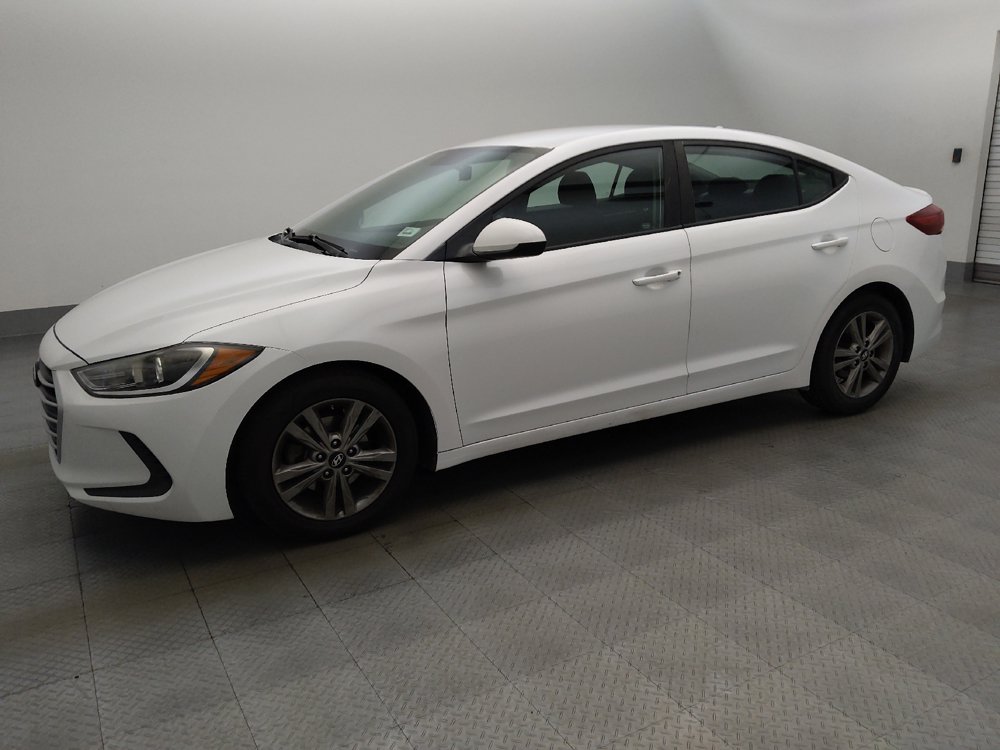 Used 2018 Hyundai Elantra SEL FWD image 2