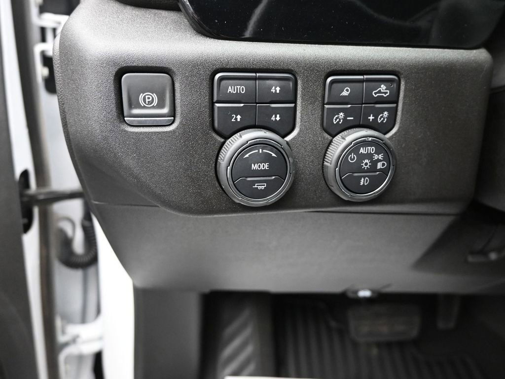 Certified 2025 Chevrolet Silverado 2500 LTZ image 15
