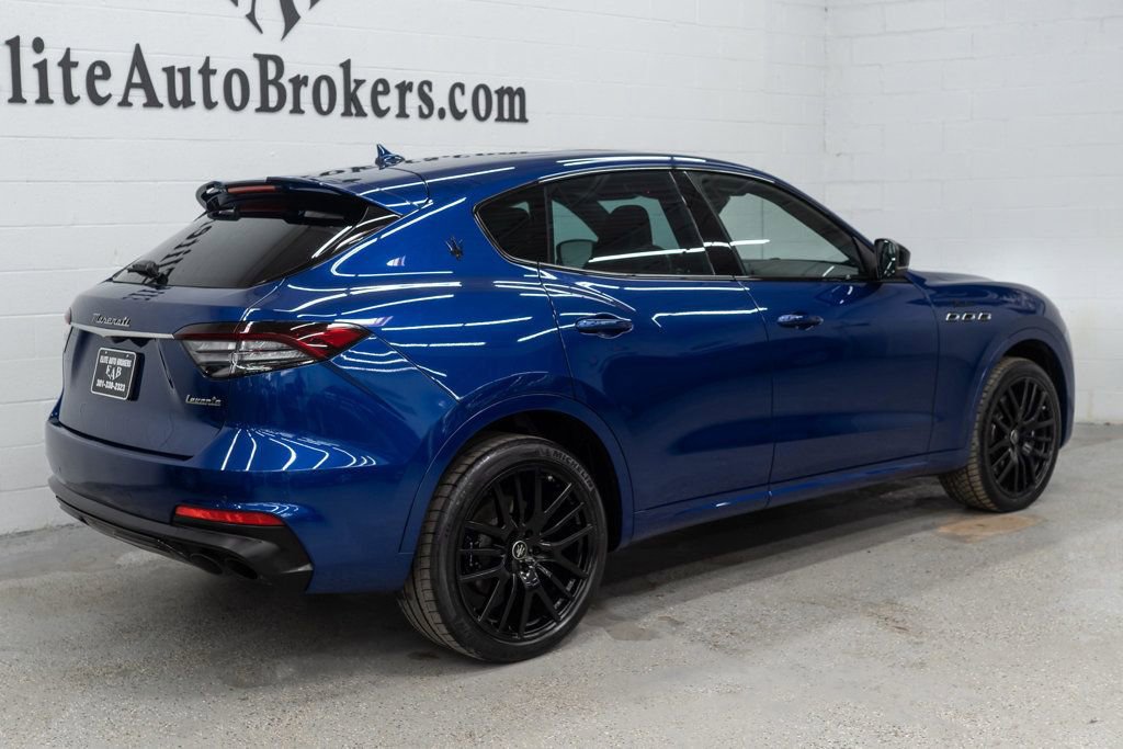 Used 2022 Maserati Levante Modena image 6