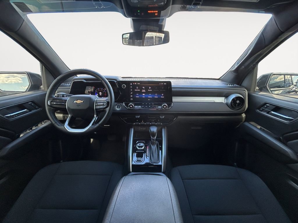 Used 2023 Chevrolet Colorado LT w/ LT Convenience Package AWD/4WD image 13