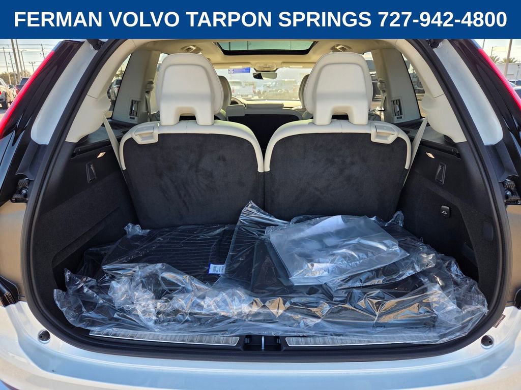 New 2026 Volvo XC90 B6 Ultra w/ Protection Package image 19