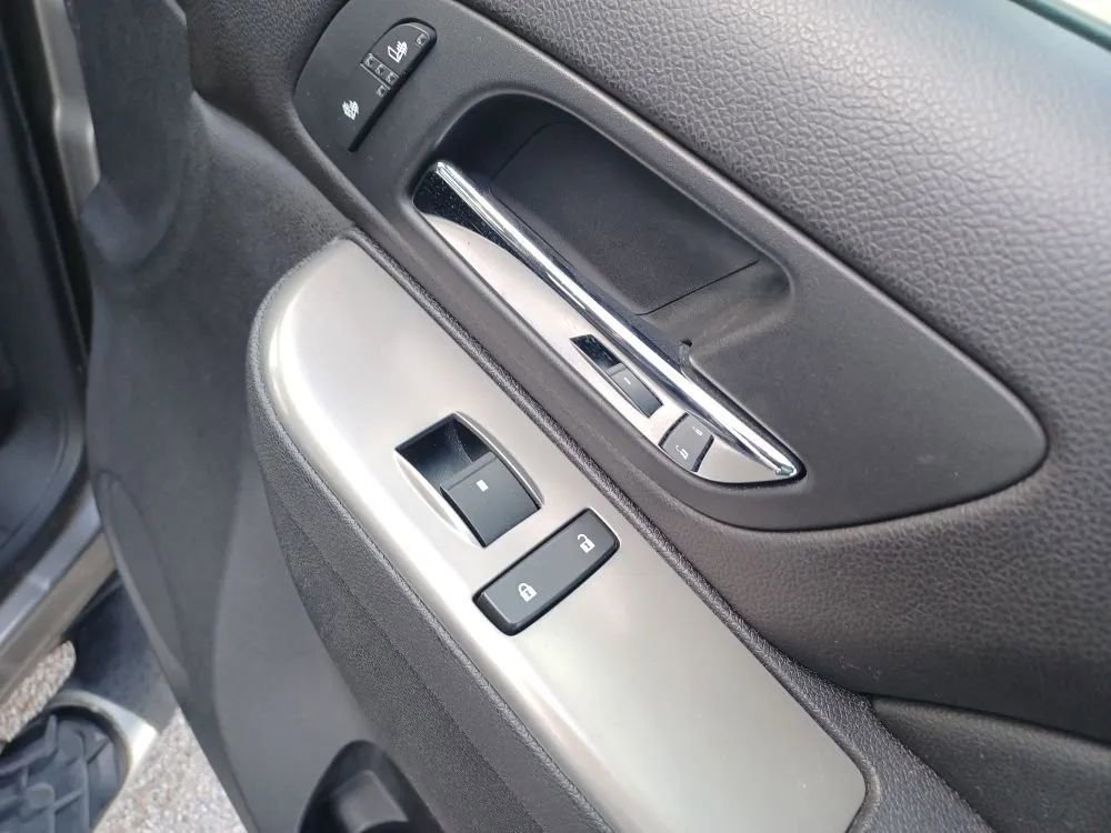 Used 2012 Chevrolet Tahoe LT w/ Suspension Package, Off-Road image 20