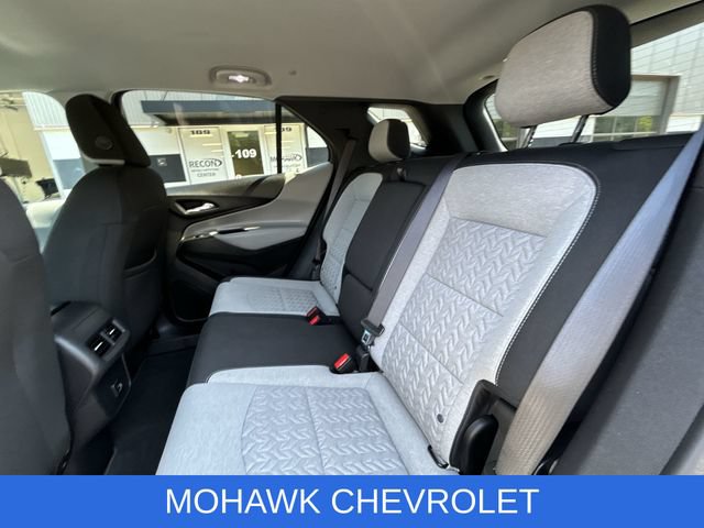 Used 2024 Chevrolet Equinox LS w/ LS Convenience Package AWD/4WD image 25