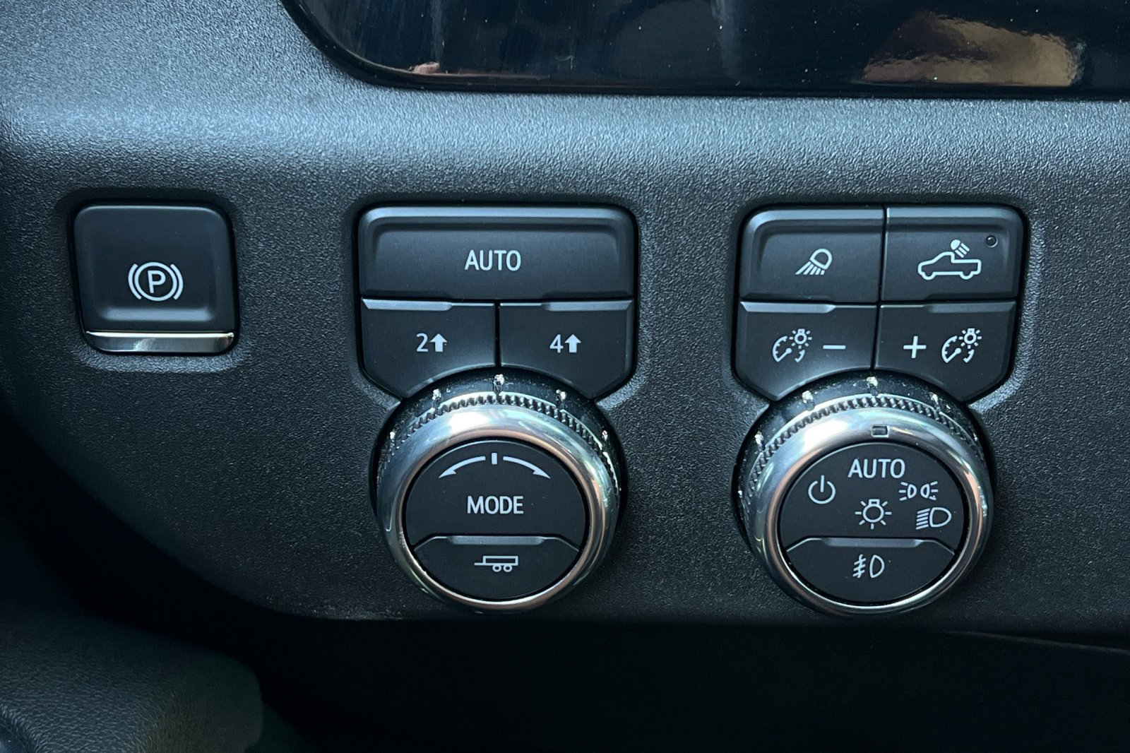 Used 2026 GMC Sierra 1500 Elevation w/ Elevation Premium Package AWD/4WD image 40