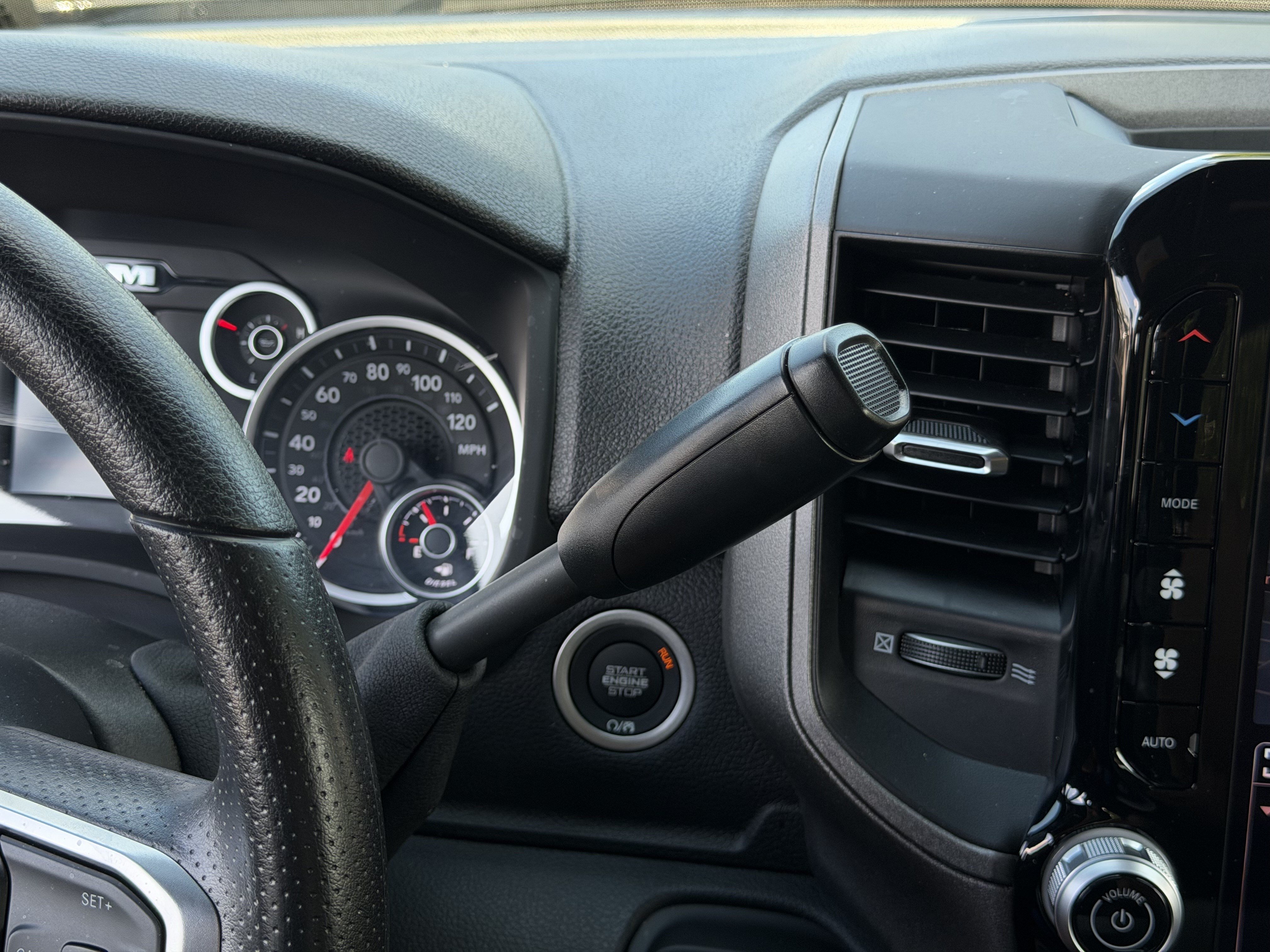New 2026 RAM 3500 Tradesman AWD/4WD image 27