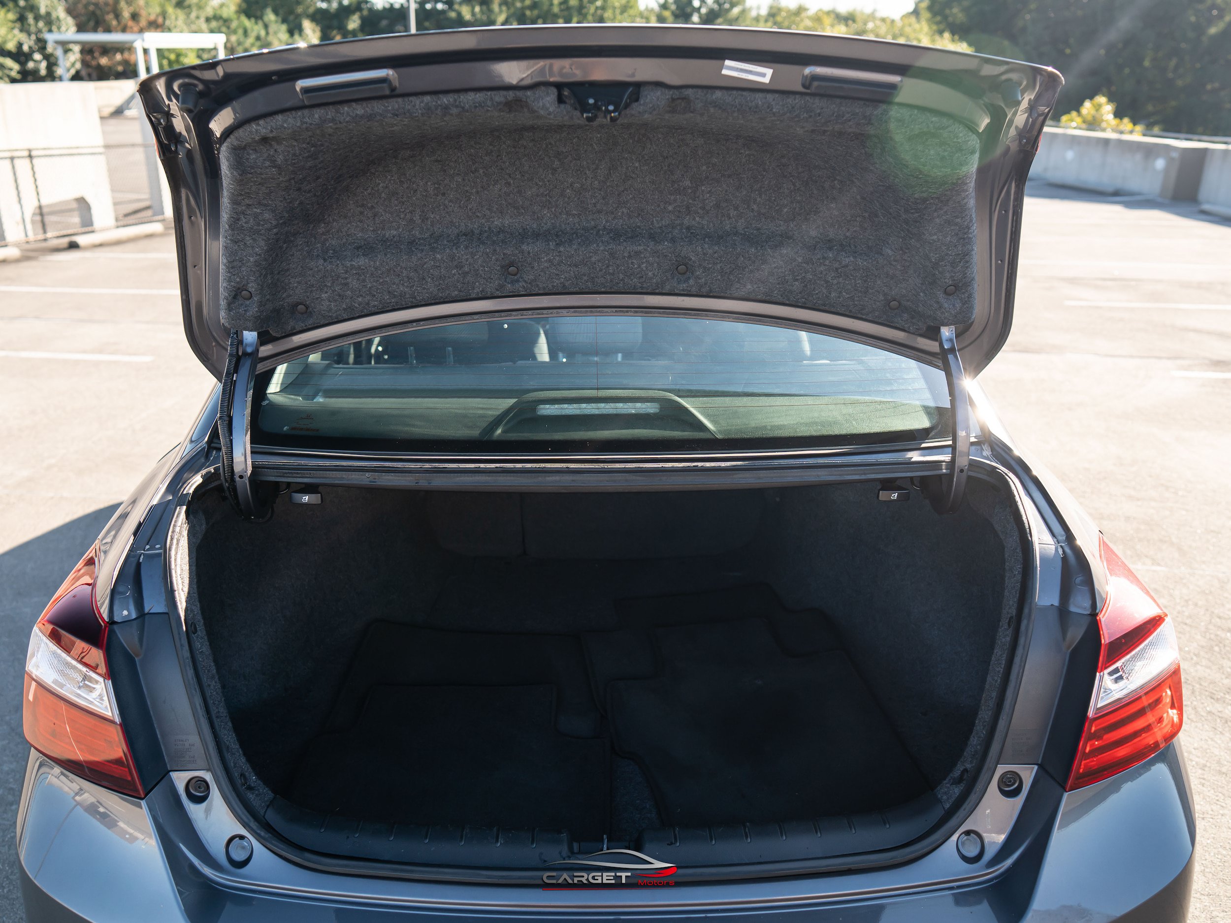 Used 2017 Honda Accord EX image 41