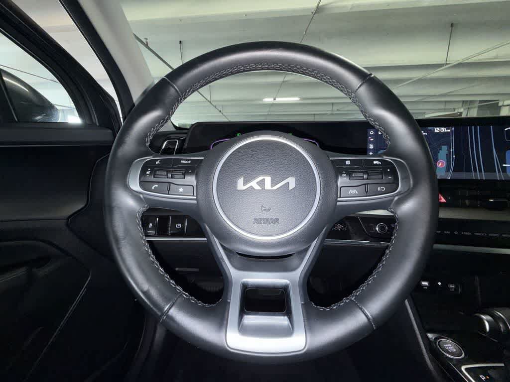 Used 2024 Kia Sportage EX FWD image 15