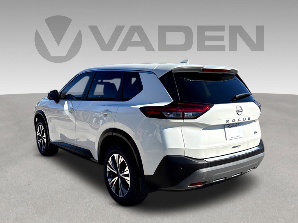Used 2023 Nissan Rogue SV image 28
