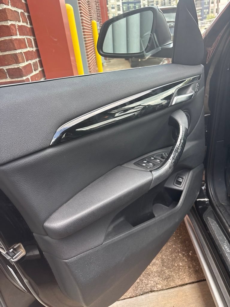 Used 2016 BMW X1 xDrive28i AWD/4WD image 5