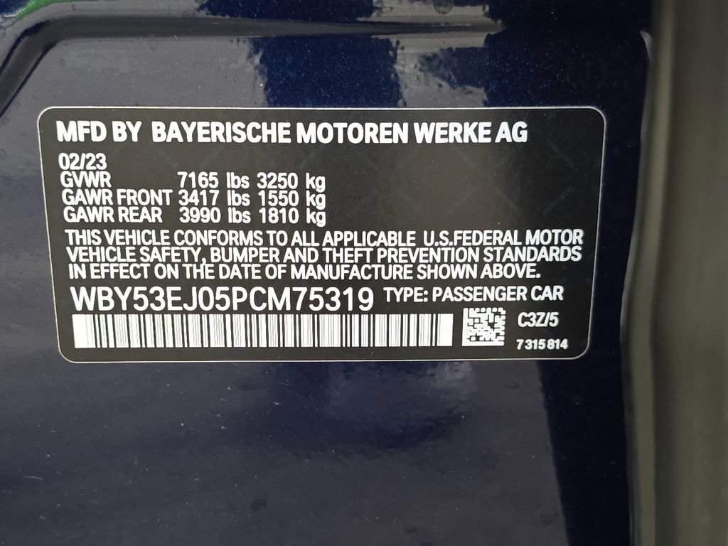 Used 2023 BMW i7 xDrive60 image 34
