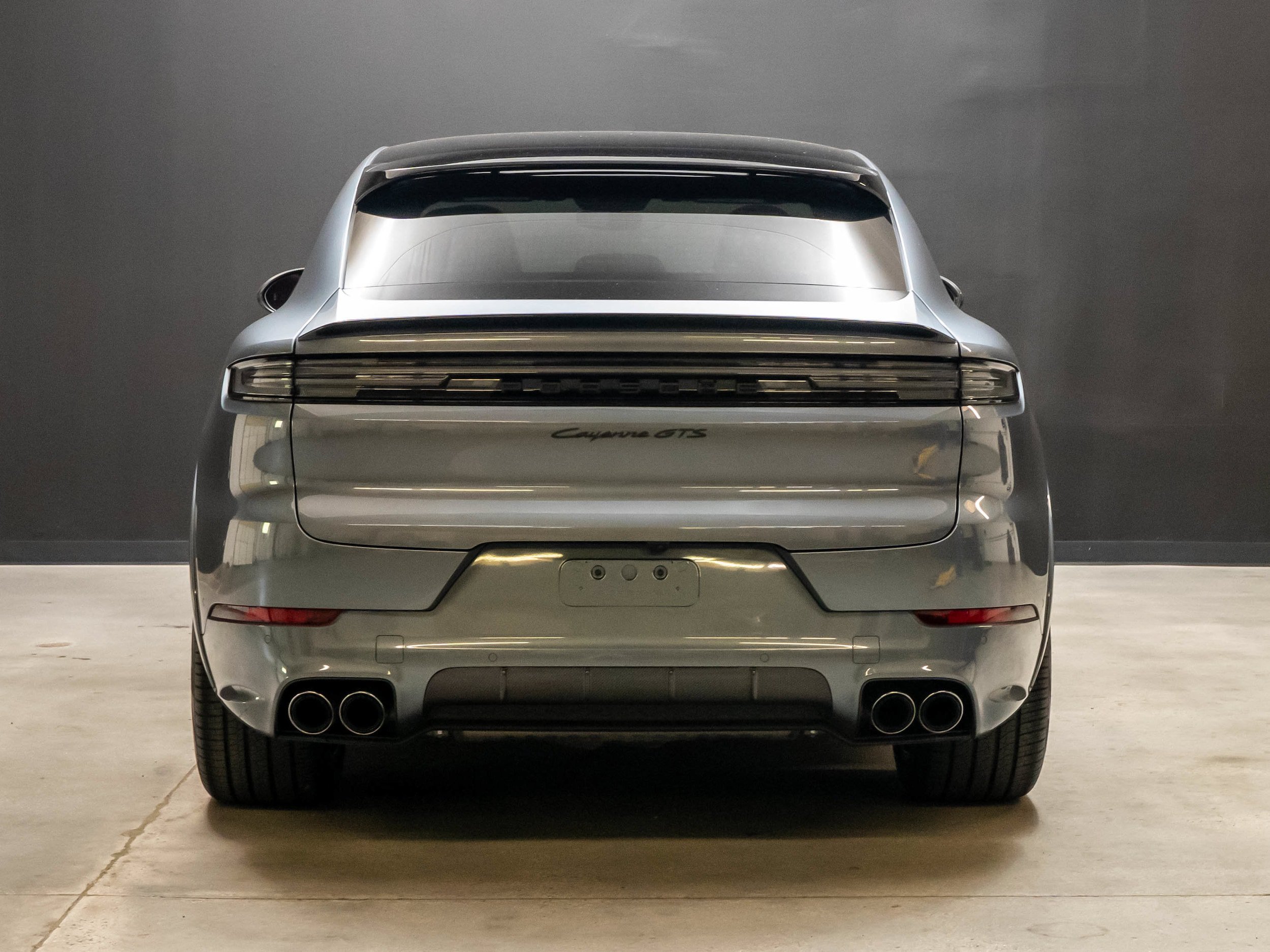 Certified 2026 Porsche Cayenne GTS AWD/4WD image 6