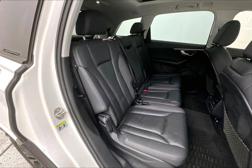 Used 2020 Audi Q7 2.0T Premium image 33