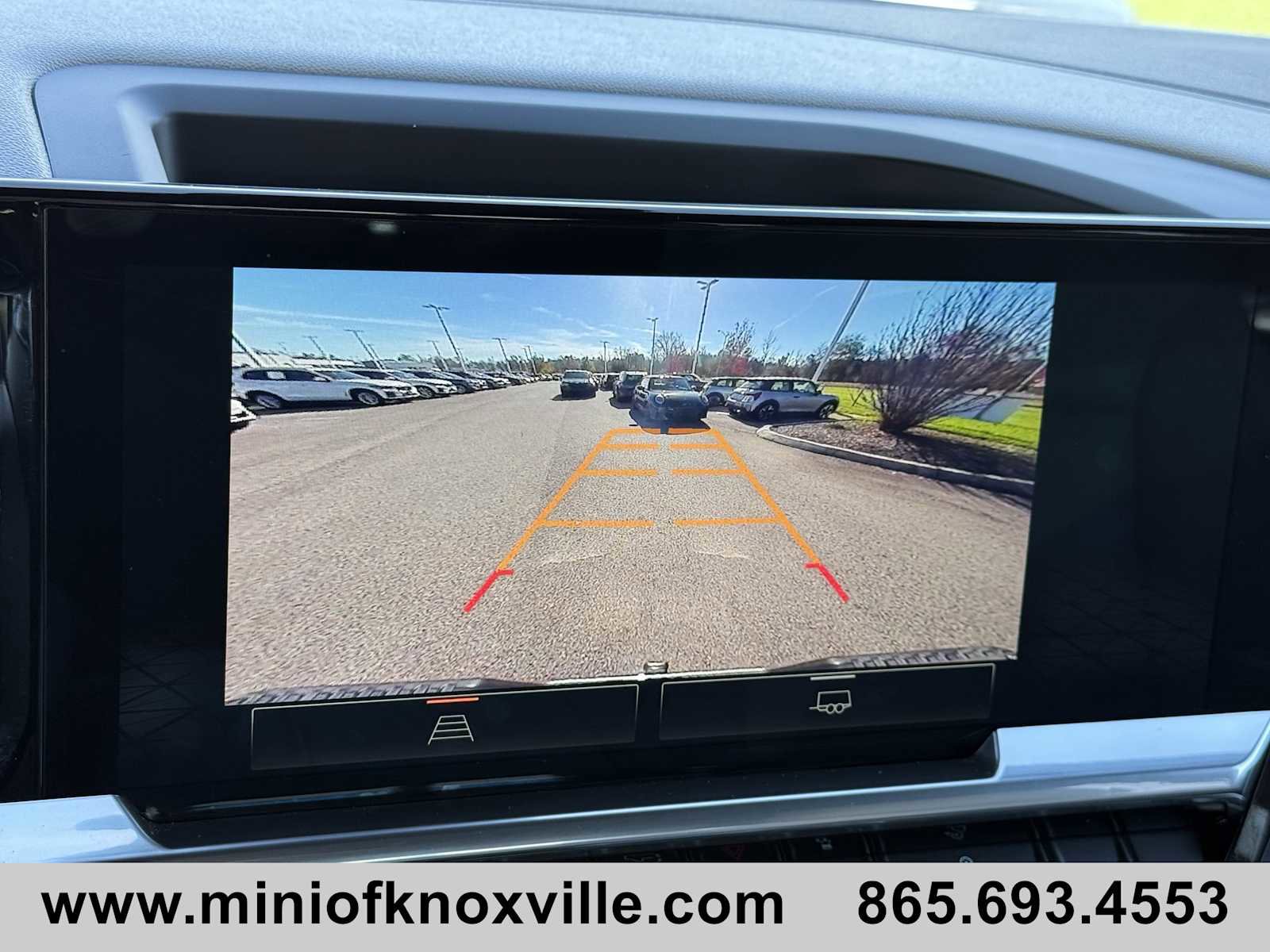 Used 2023 GMC Sierra 1500 SLT w/ SLT Premium Package image 26