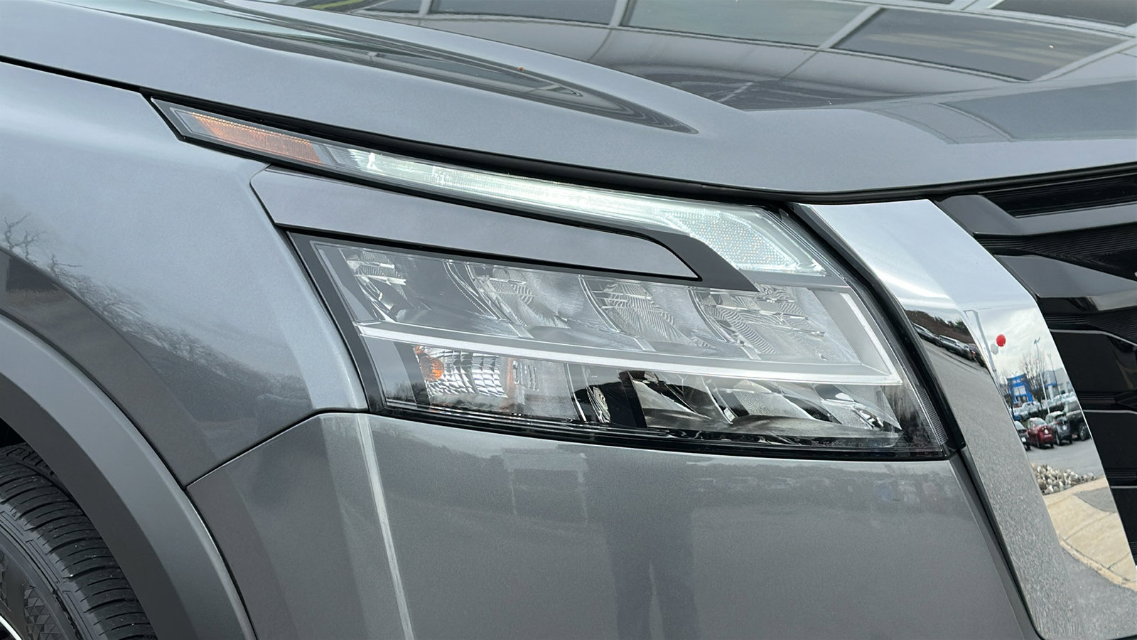 Certified 2023 Nissan Pathfinder SL image 4