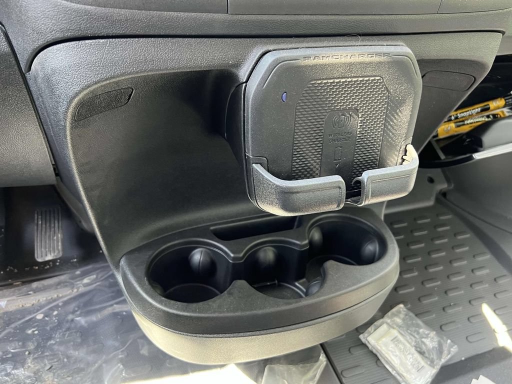 Used 2024 RAM ProMaster 3500 w/ Delivery Van Package FWD image 38