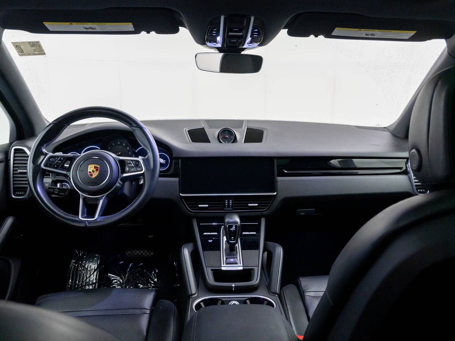 Certified 2023 Porsche Cayenne AWD/4WD image 11