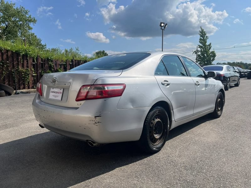 Used 2007 Toyota Camry LE FWD image 7