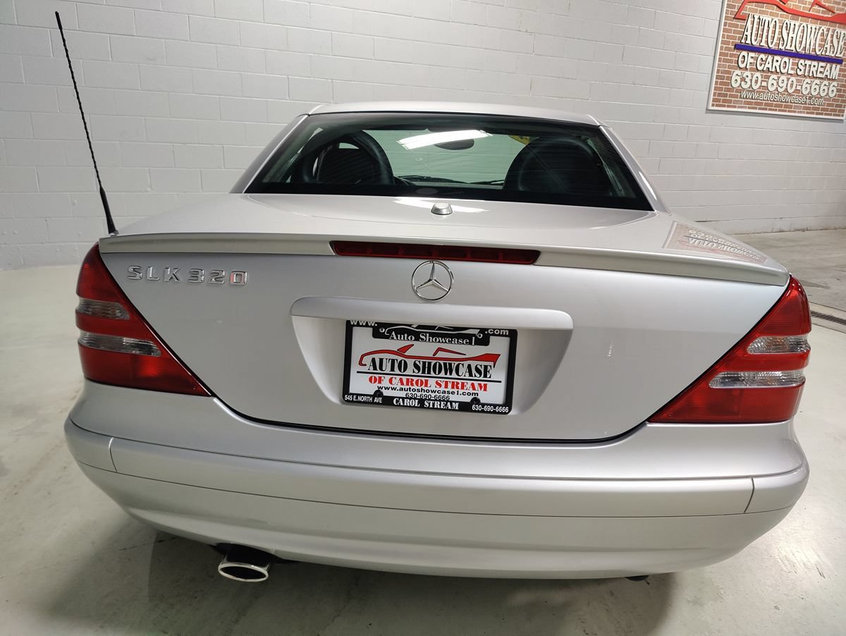 Used 2004 Mercedes-Benz SLK 320 image 8