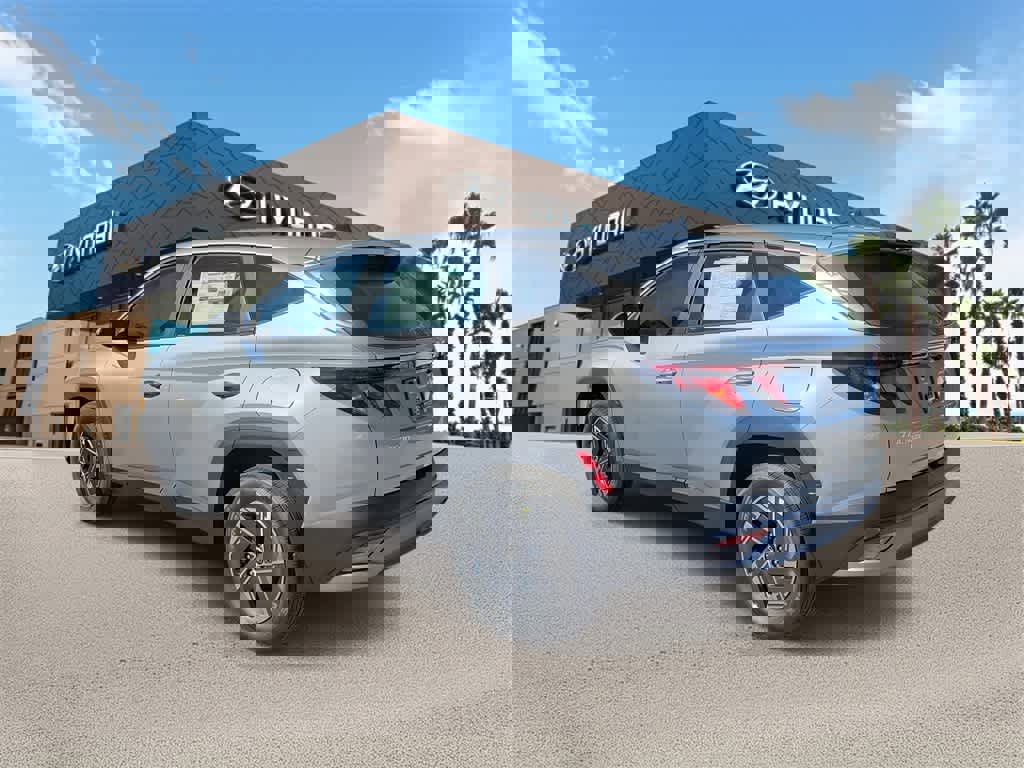 New 2026 Hyundai Tucson Blue SE image 2